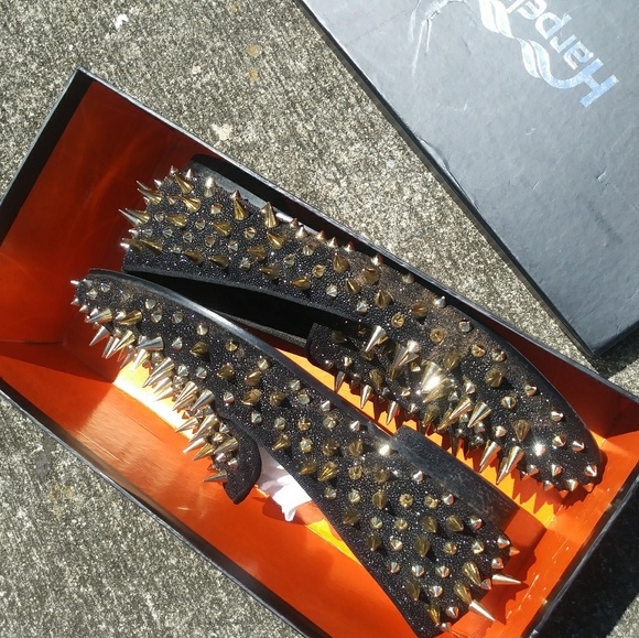 Men black loafers with spikes